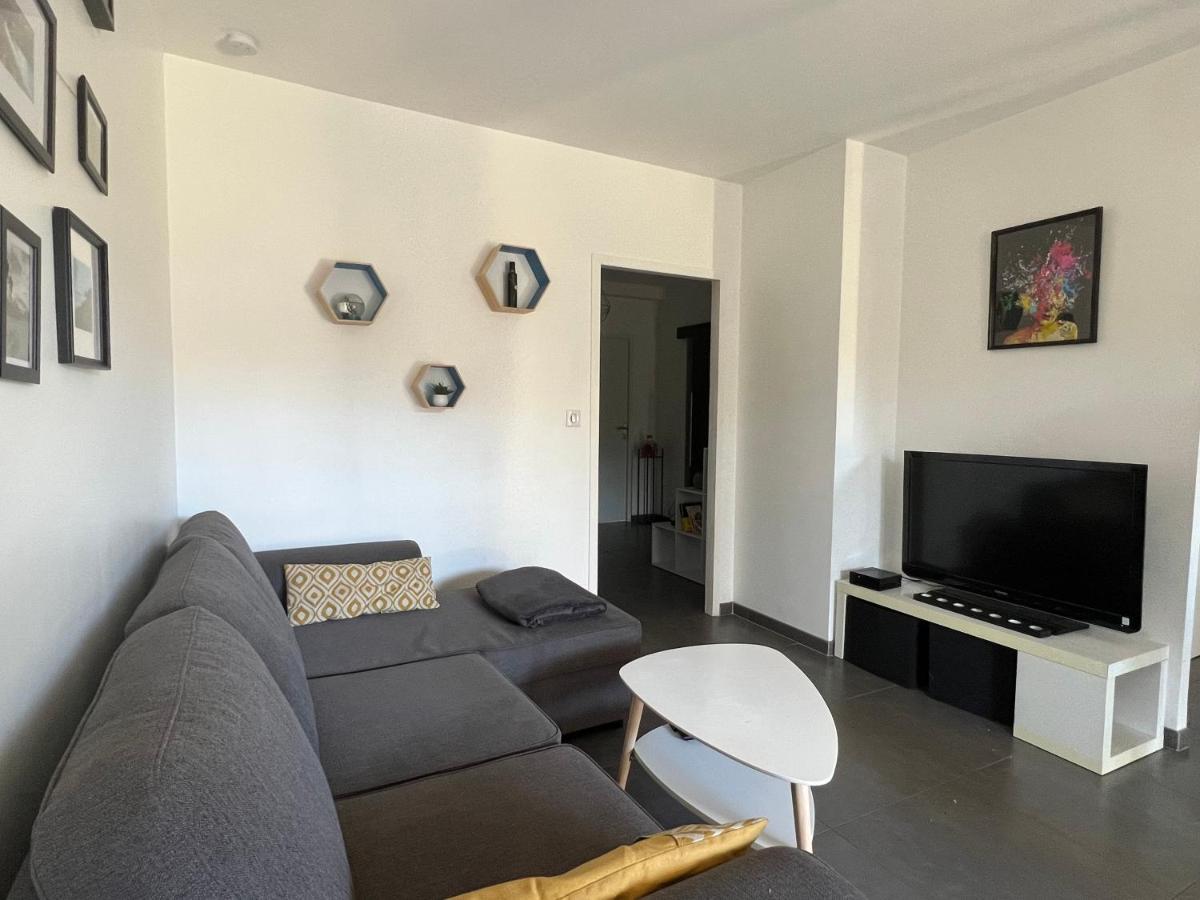 Superbe Appartement Centre Ville Nîmes Esterno foto